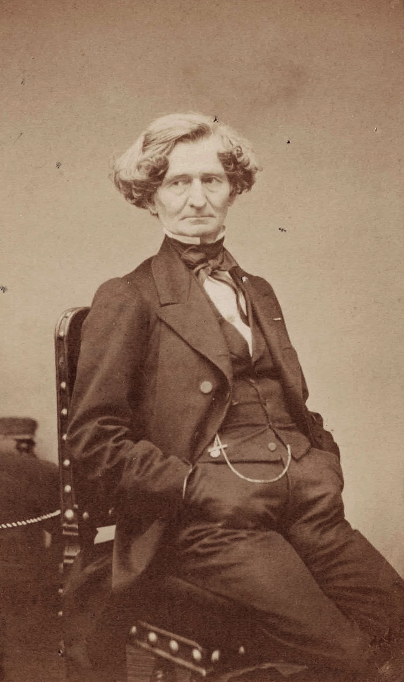 Rare portrait photographique d'Hector BERLIOZ par Pierre PETIT. 1863