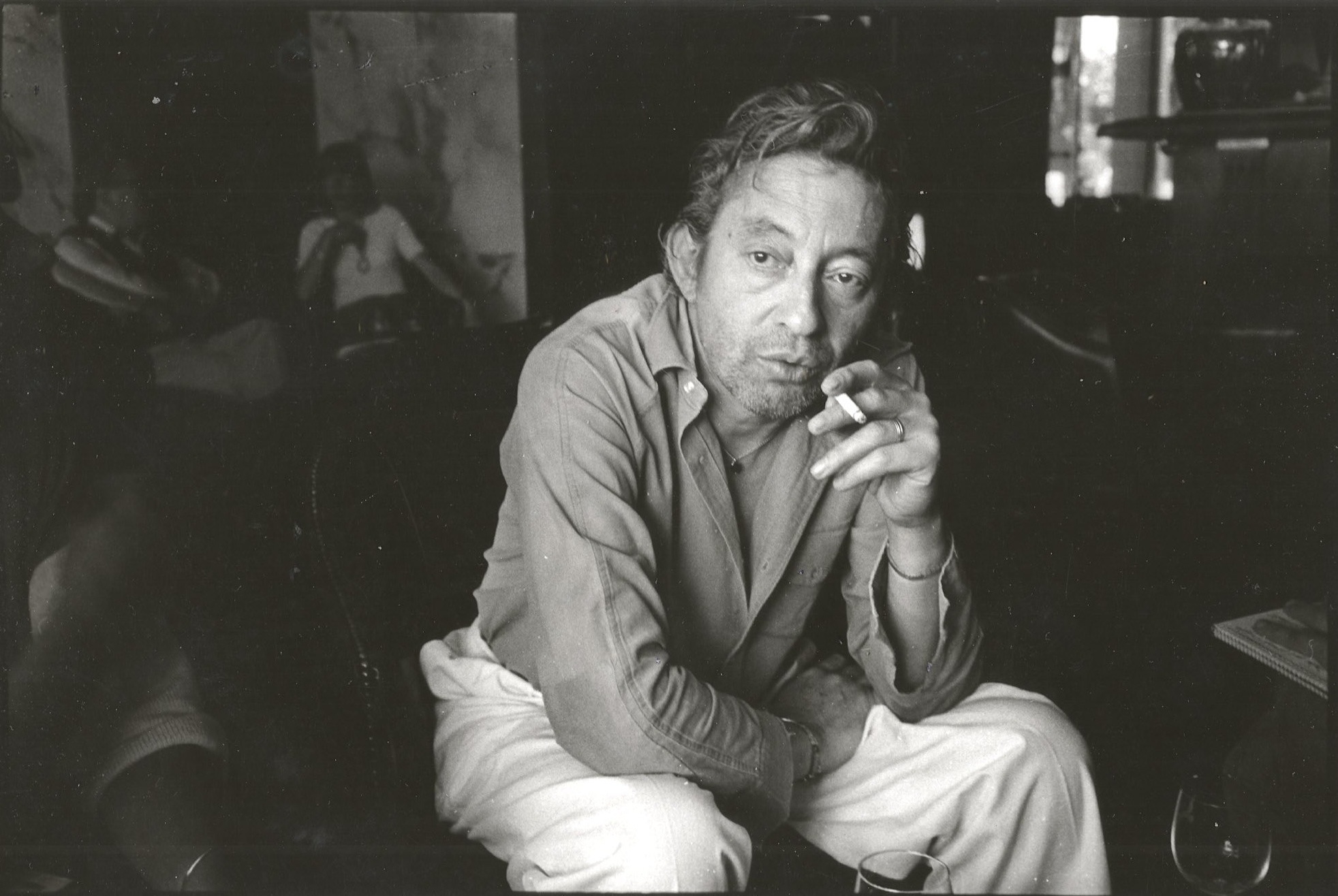 Serge GAINSBOURG - Photographie originale de l'artiste à Cannes en 1983.