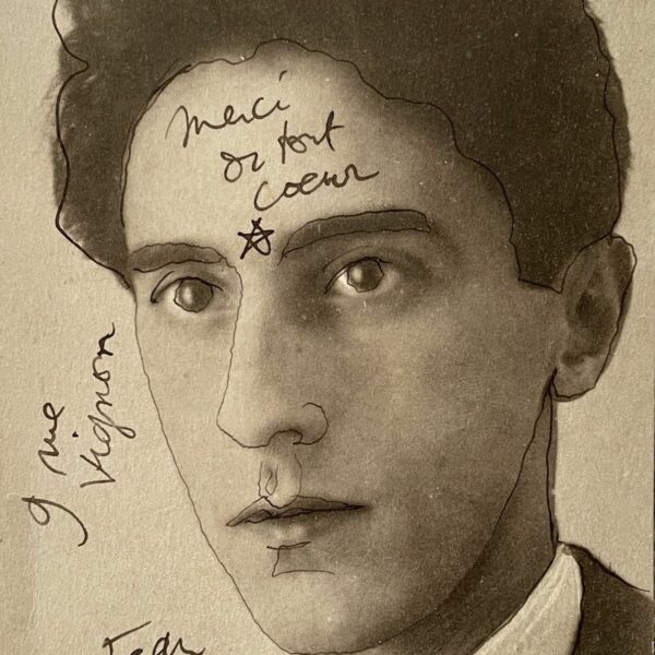 Jean COCTEAU surligne les traits de son visage et envoie son amitié. 1933.